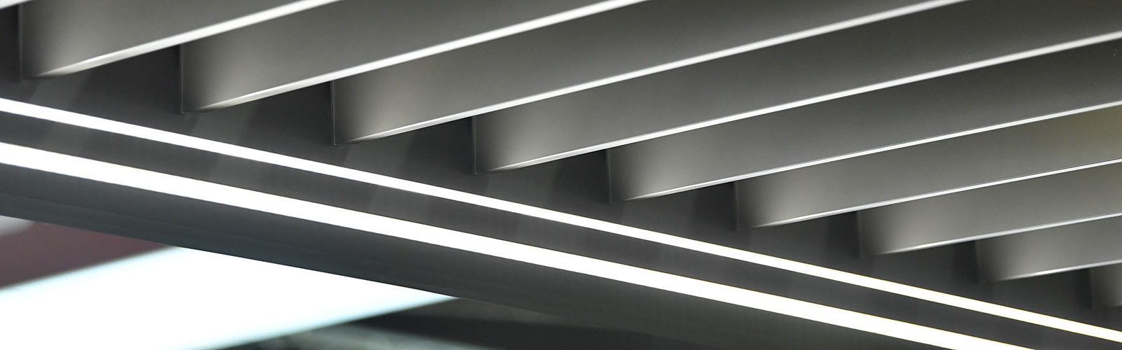 9964549_Header